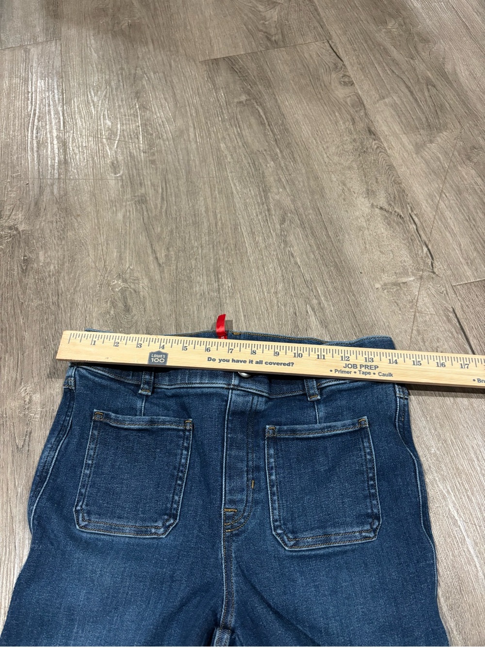 Spanx SPANXshape EveryWear Flare Jeans With Patch Pockets Denim 20850R Size M - Picture 6 of 7